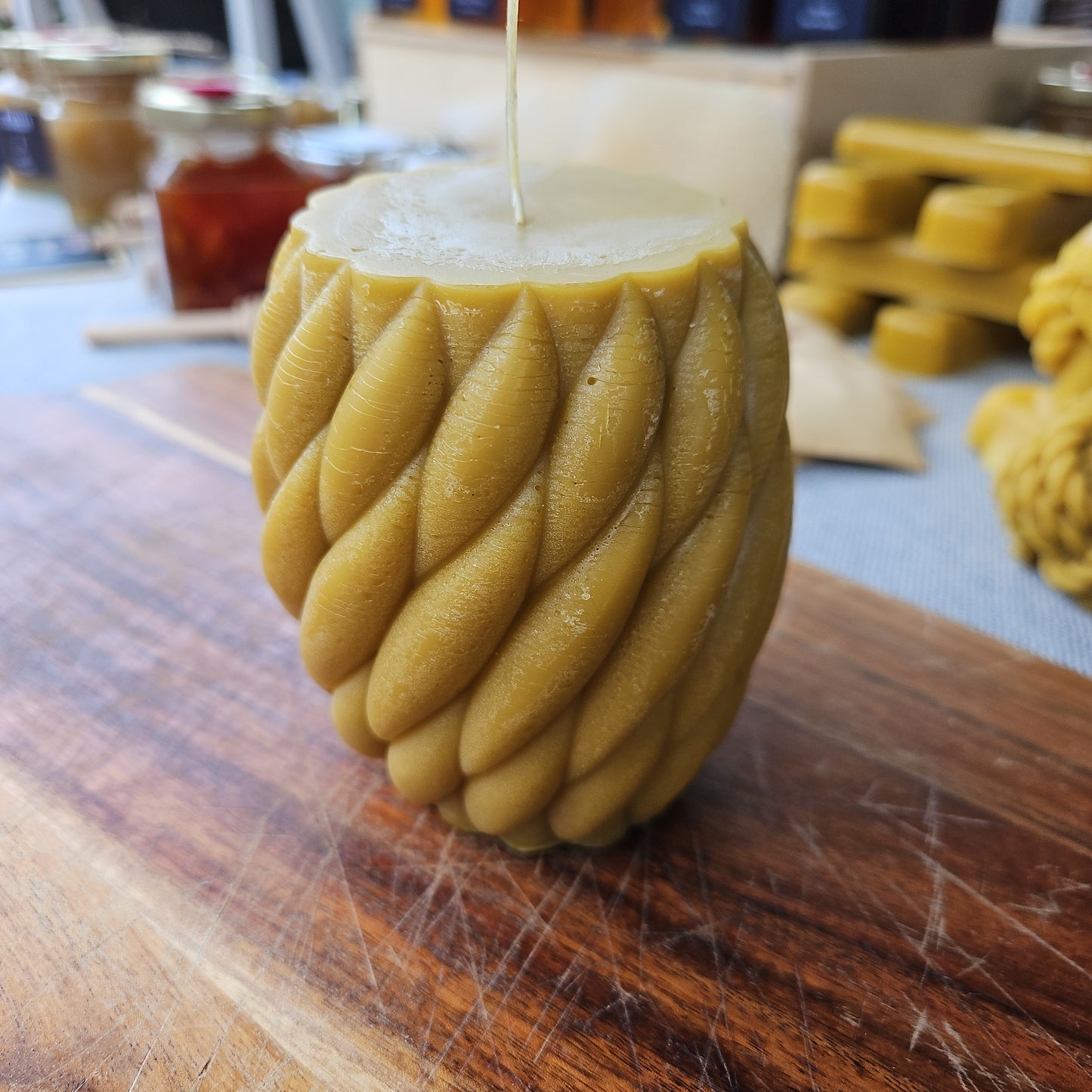 Beeswax large candle